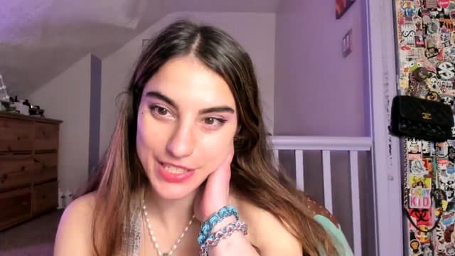 Gallery image thumbnail from Becka's myfreecams stream on, 03/13/2024, 07:27 image 4 of 20