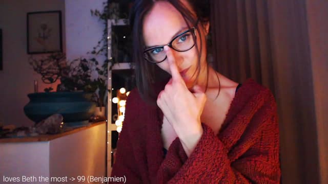 Gallery image thumbnail from Beth_'s myfreecams stream on, 11/16/2022, 01:21 image 9 of 20