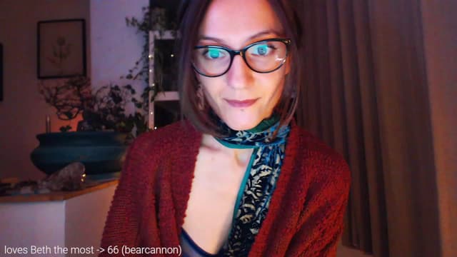 Gallery image thumbnail from Beth_'s myfreecams stream on, 11/16/2022, 01:21 image 5 of 20