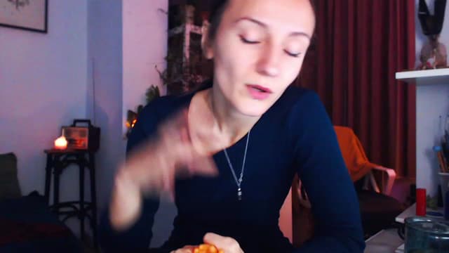 Gallery image thumbnail from Beth_'s myfreecams stream on, 11/29/2022, 24:33 image 12 of 20