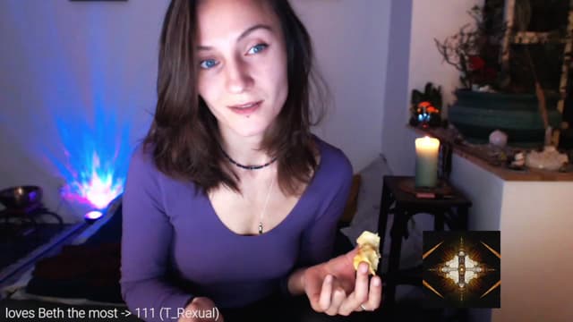 Gallery image thumbnail from Beth_'s myfreecams stream on, 12/20/2022, 02:20 image 5 of 20