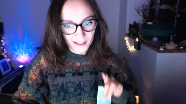 Gallery image thumbnail from Beth_'s myfreecams stream on, 12/30/2022, 01:24 image 17 of 20