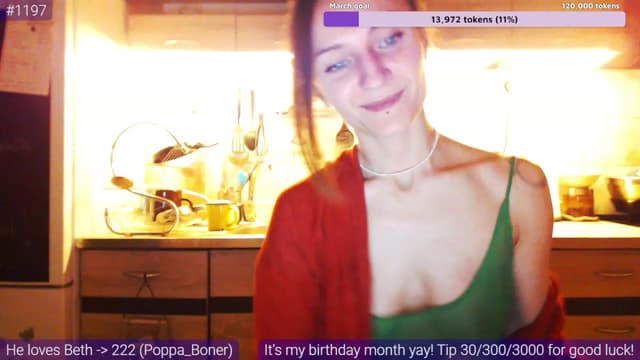 Gallery image thumbnail from Beth_'s myfreecams stream on, 03/09/2023, 24:56 image 19 of 20