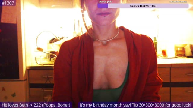 Gallery image thumbnail from Beth_'s myfreecams stream on, 03/09/2023, 24:56 image 15 of 20
