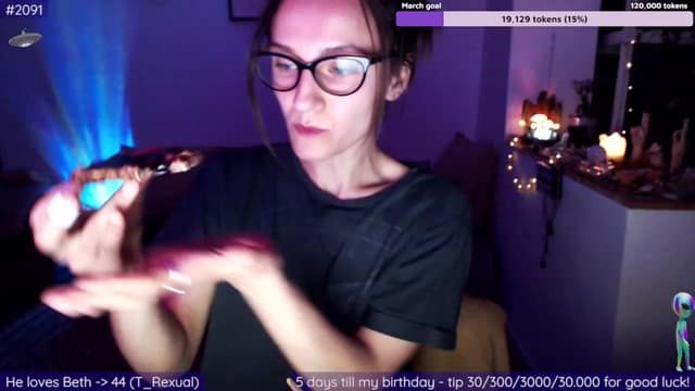 Gallery image thumbnail from Beth_'s myfreecams stream on, 03/20/2023, 24:02 image 17 of 20