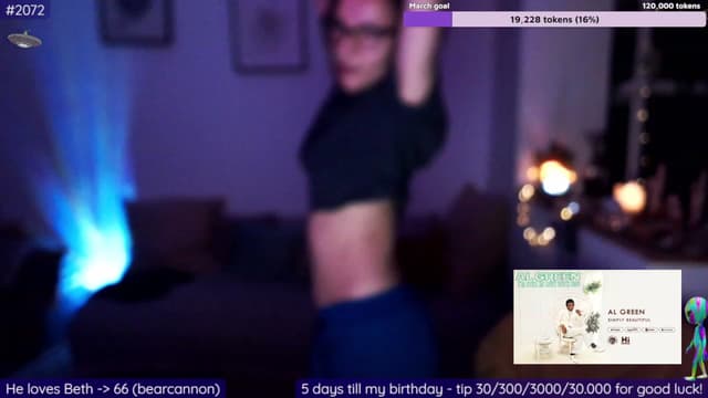 Gallery image thumbnail from Beth_'s myfreecams stream on, 03/20/2023, 24:40 image 5 of 20