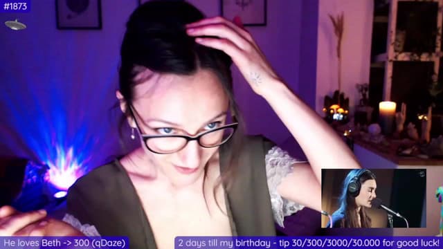 Gallery image thumbnail from Beth_'s myfreecams stream on, 03/23/2023, 01:11 image 17 of 20