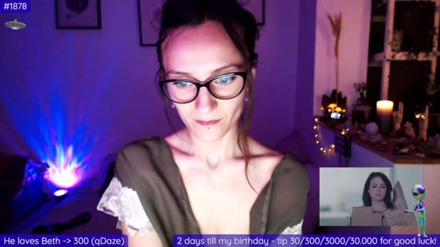 Gallery image thumbnail from Beth_'s myfreecams stream on, 03/23/2023, 01:11 image 10 of 20