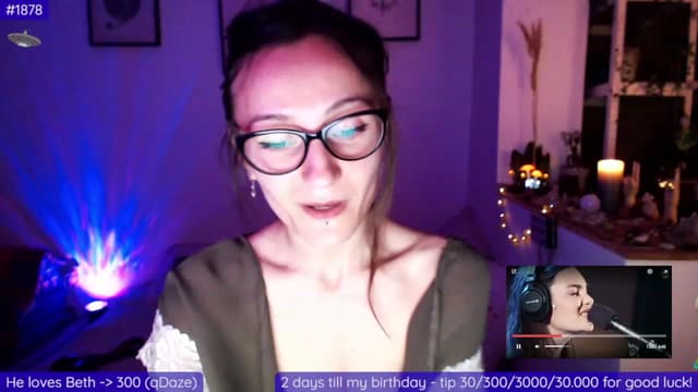 Gallery image thumbnail from Beth_'s myfreecams stream on, 03/23/2023, 01:11 image 15 of 20