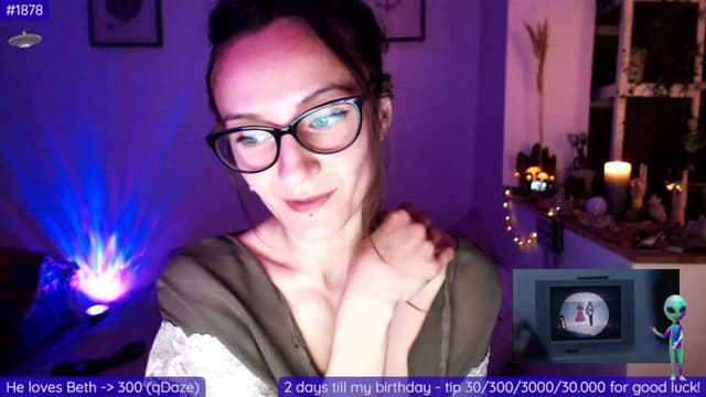Gallery image thumbnail from Beth_'s myfreecams stream on, 03/23/2023, 01:11 image 11 of 20