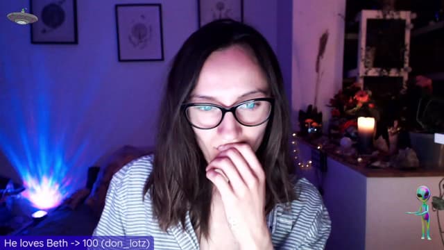 Gallery image thumbnail from Beth_'s myfreecams stream on, 03/29/2023, 24:49 image 10 of 20