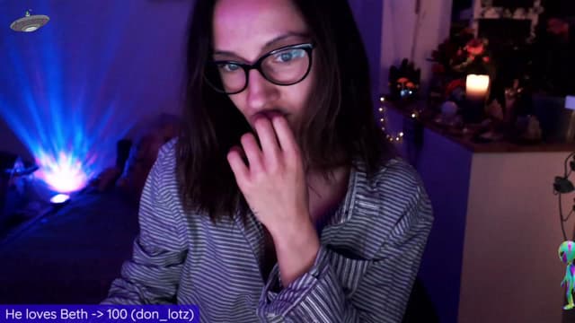 Gallery image thumbnail from Beth_'s myfreecams stream on, 03/29/2023, 24:49 image 11 of 20
