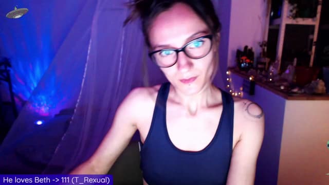 Gallery image thumbnail from Beth_'s myfreecams stream on, 05/18/2023, 24:21 image 18 of 20