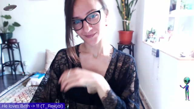 Gallery image thumbnail from Beth_'s myfreecams stream on, 06/10/2023, 14:33 image 10 of 20