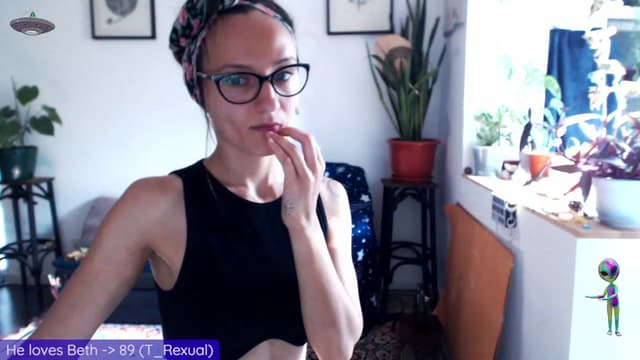 Gallery image thumbnail from Beth_'s myfreecams stream on, 07/24/2023, 15:12 image 18 of 20
