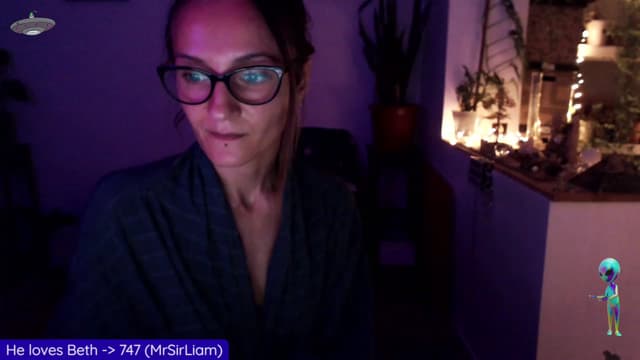 Gallery image thumbnail from Beth_'s myfreecams stream on, 09/14/2023, 23:31 image 13 of 20