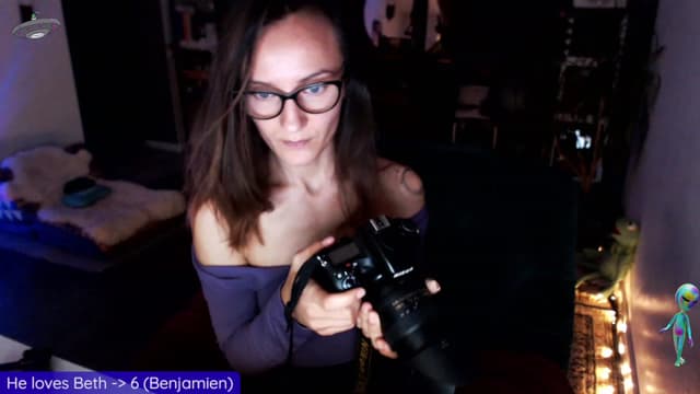Gallery image thumbnail from Beth_'s myfreecams stream on, 11/05/2023, 15:19 image 3 of 20
