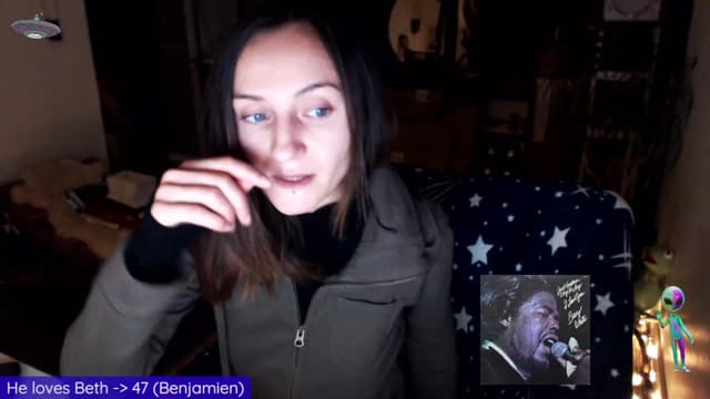 Gallery image thumbnail from Beth_'s myfreecams stream on, 12/08/2023, 16:01 image 12 of 20
