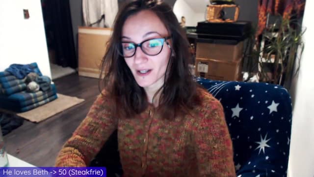 Gallery image thumbnail from Beth_'s myfreecams stream on, 12/13/2023, 16:25 image 6 of 20