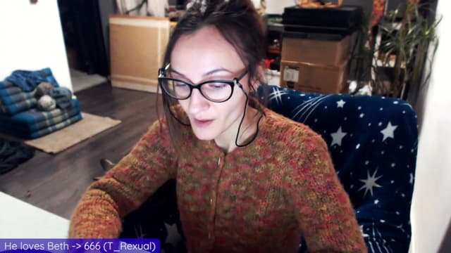 Gallery image thumbnail from Beth_'s myfreecams stream on, 12/13/2023, 16:25 image 14 of 20