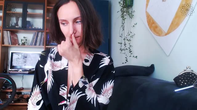 Gallery image thumbnail from Beth_'s myfreecams stream on, 05/07/2024, 14:27 image 1 of 20