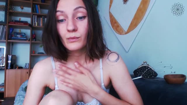 Gallery image thumbnail from Beth_'s myfreecams stream on, 05/07/2024, 14:27 image 20 of 20