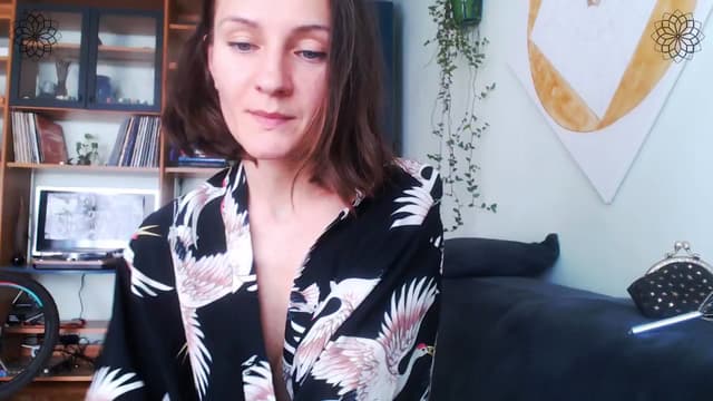 Gallery image thumbnail from Beth_'s myfreecams stream on, 05/07/2024, 14:27 image 3 of 20