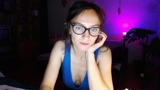 Gallery image thumbnail from Beth_'s myfreecams stream on, 06/10/2024, 23:19 image 18 of 20