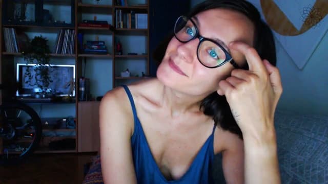 Gallery image thumbnail from Beth_'s myfreecams stream on, 07/25/2024, 17:54 image 16 of 20