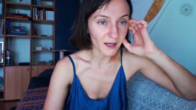 Gallery image thumbnail from Beth_'s myfreecams stream on, 07/25/2024, 17:54 image 5 of 20