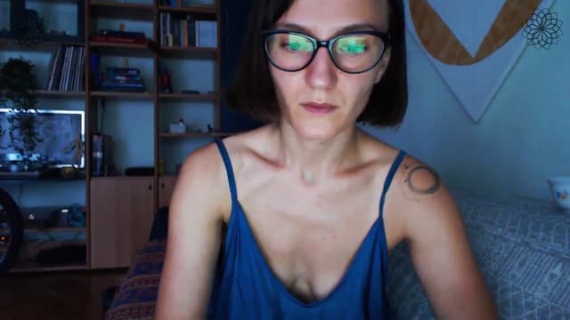 Gallery image thumbnail from Beth_'s myfreecams stream on, 07/25/2024, 17:54 image 13 of 20