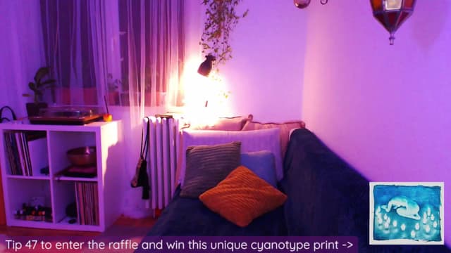 Gallery image thumbnail from Beth_'s myfreecams stream on, 11/06/2024, 19:40 image 2 of 20