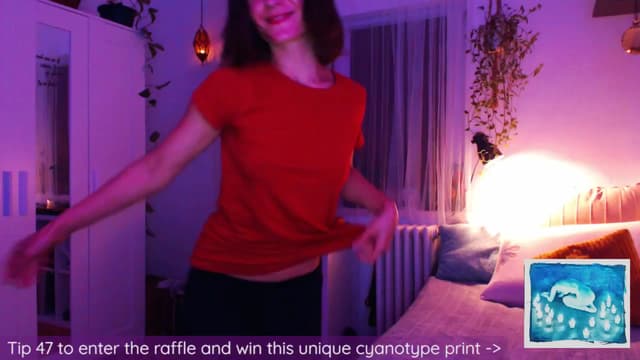 Gallery image thumbnail from Beth_'s myfreecams stream on, 11/15/2024, 20:21 image 16 of 20