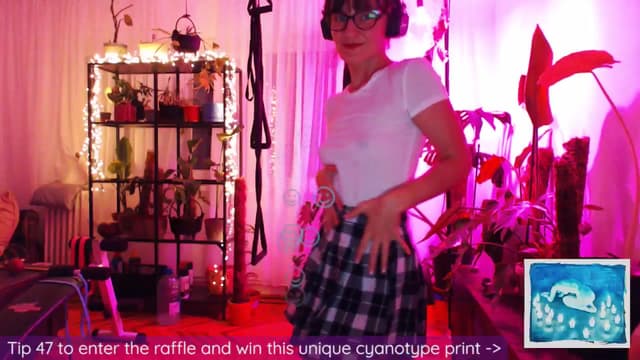 Gallery image thumbnail from Beth_'s myfreecams stream on, 12/11/2024, 24:21 image 20 of 20
