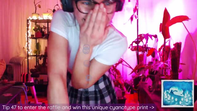 Gallery image thumbnail from Beth_'s myfreecams stream on, 12/11/2024, 24:21 image 15 of 20