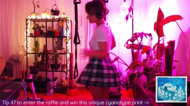 Gallery image thumbnail from Beth_'s myfreecams stream on, 12/11/2024, 24:21 image 12 of 20