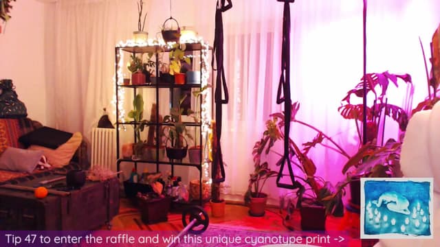 Gallery image thumbnail from Beth_'s myfreecams stream on, 12/18/2024, 23:52 image 8 of 20