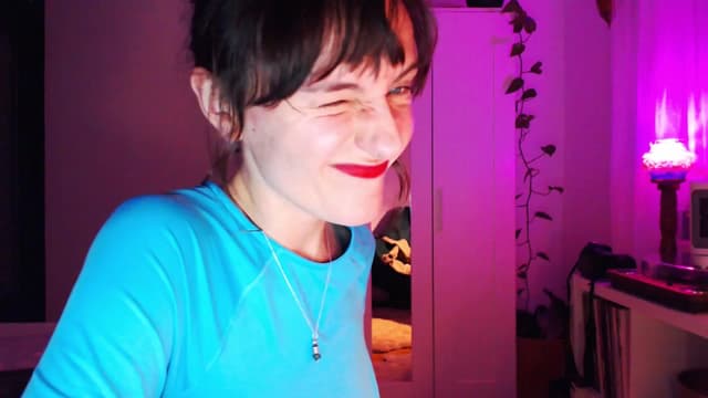 Gallery image thumbnail from Beth_'s myfreecams stream on, 01/19/2025, 21:29 image 14 of 20