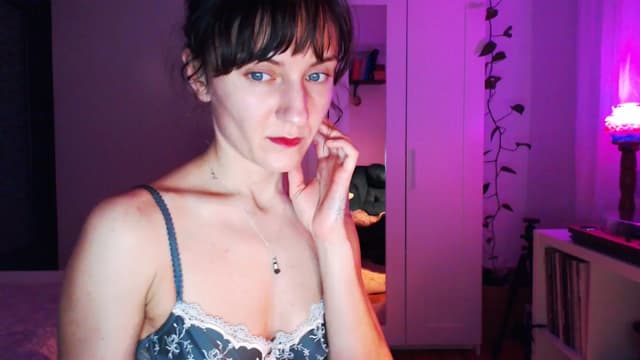 Gallery image thumbnail from Beth_'s myfreecams stream on, 01/21/2025, 24:00 image 3 of 20