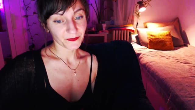 Gallery image thumbnail from Beth_'s myfreecams stream on, 02/26/2025, 24:27 image 3 of 20
