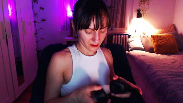 Gallery image thumbnail from Beth_'s myfreecams stream on, 03/03/2025, 23:44 image 4 of 20