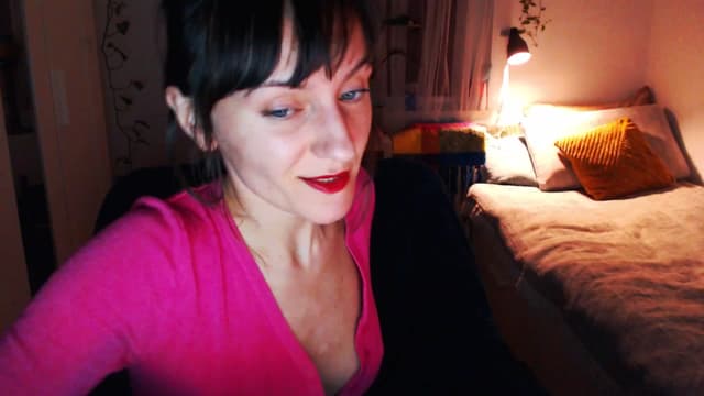 Gallery image thumbnail from Beth_'s myfreecams stream on, 03/10/2025, 24:04 image 6 of 20