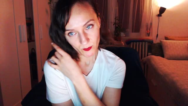 Gallery image thumbnail from Beth_'s myfreecams stream on, 04/06/2025, 19:18 image 13 of 20