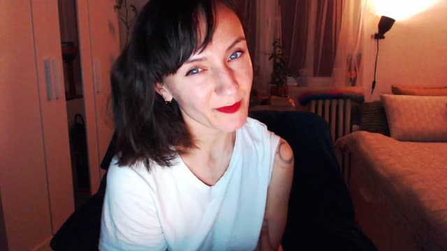 Gallery image thumbnail from Beth_'s myfreecams stream on, 04/06/2025, 19:18 image 14 of 20