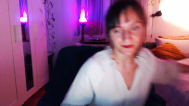 Gallery image thumbnail from Beth_'s myfreecams stream on, 04/12/2025, 20:49 image 7 of 20