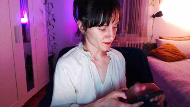 Gallery image thumbnail from Beth_'s myfreecams stream on, 04/12/2025, 20:49 image 9 of 20