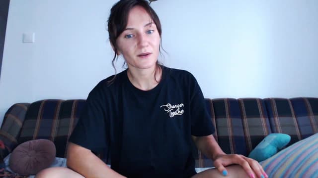 Gallery image thumbnail from Beth_'s myfreecams stream on, 07/27/2025, 16:31 image 18 of 20