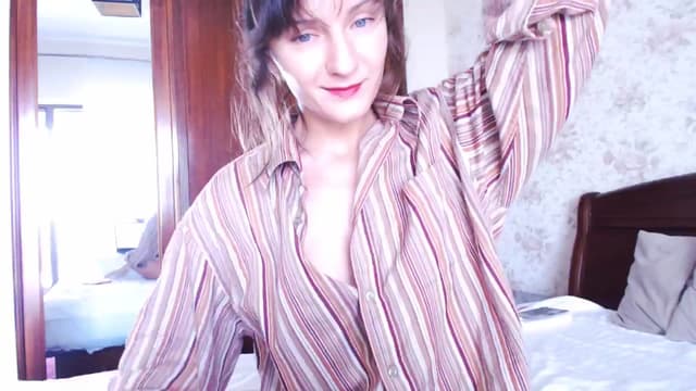 Gallery image thumbnail from Beth_'s myfreecams stream on, 08/03/2025, 14:05 image 5 of 20