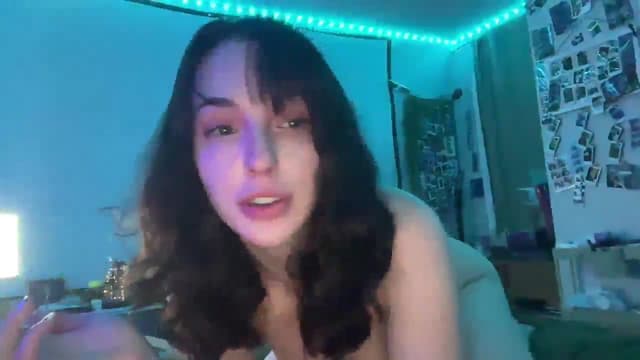 Gallery image thumbnail from Blov3's myfreecams stream on, 01/29/2025, 09:49 image 3 of 20