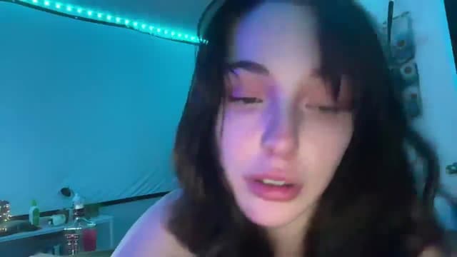 Gallery image thumbnail from Blov3's myfreecams stream on, 01/29/2025, 09:49 image 9 of 20